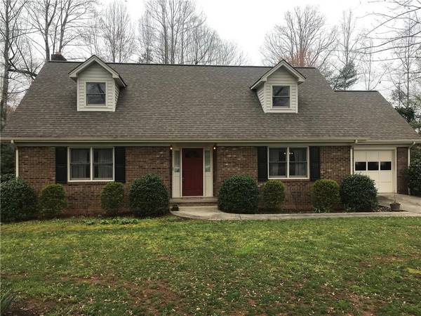 4499 Calico RD, Lenoir, NC 28645