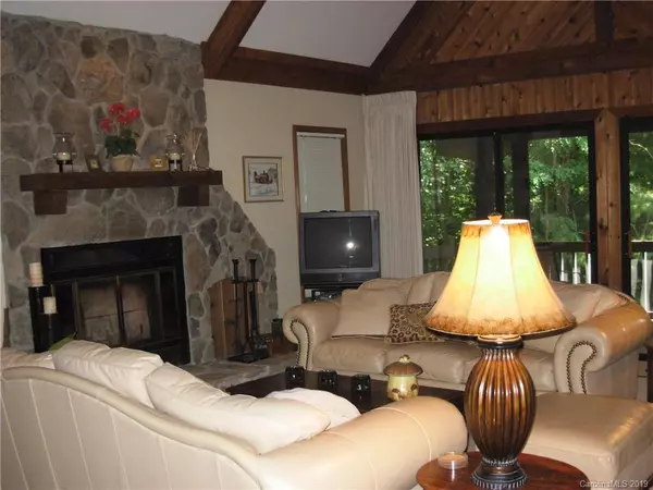 Sapphire, NC 28774,97 Fairway Villas DR #A