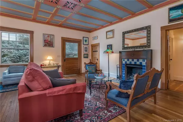 Tryon, NC 28782,290 New Market RD