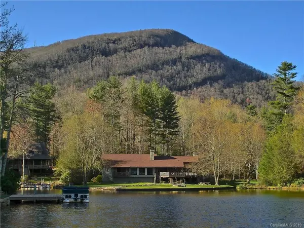 Sapphire, NC 28774,52 Club DR