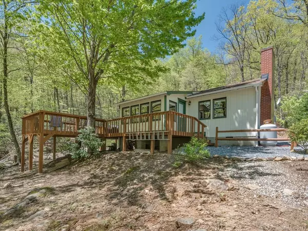 1251 Jude Gap RD, Mill Spring, NC 28756