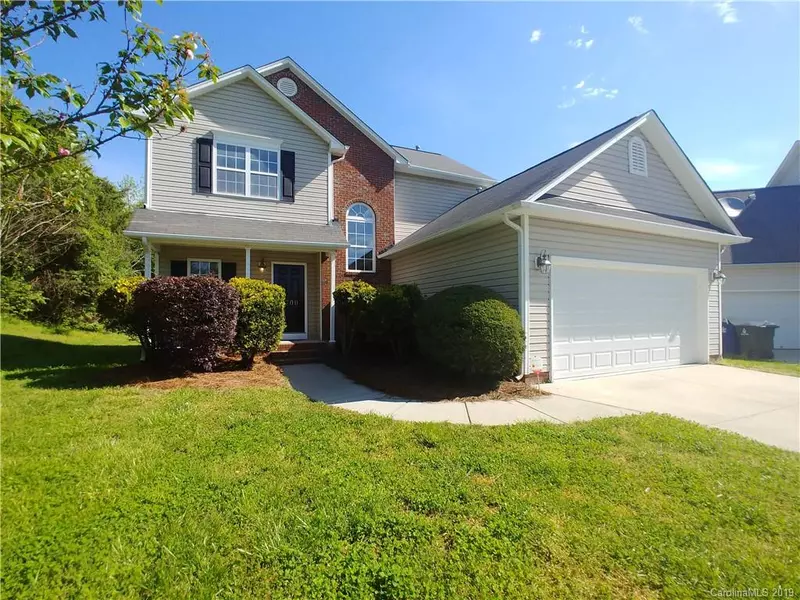 3700 Heather View LN, Winston Salem, NC 27127