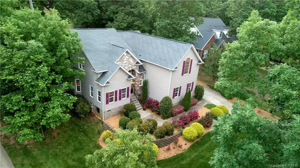 3083 Three Wood DR, Denver, NC 28037