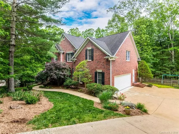 Arden, NC 28704,50 Glen Cove DR