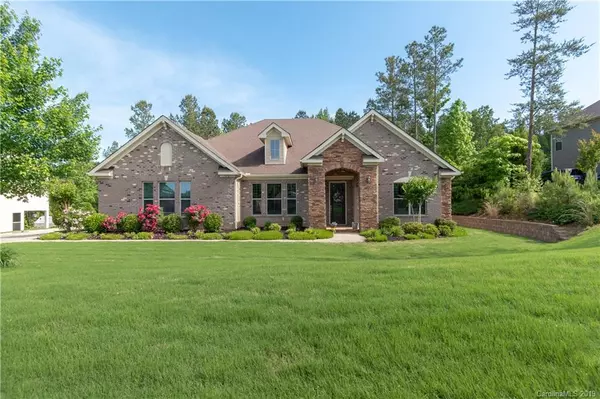 172 Bells Crossing DR, Mooresville, NC 28117