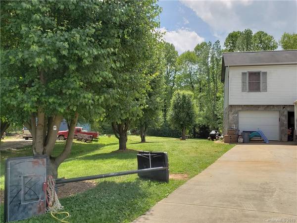 Lenoir, NC 28645,2385 Boardwalk CT