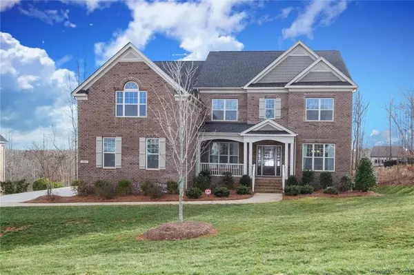 240 Walking Horse TRL, Davidson, NC 28036