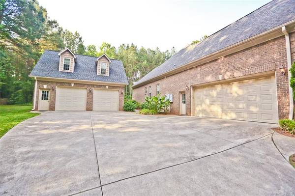 Rockwell, NC 28138,279 Farm Estates DR