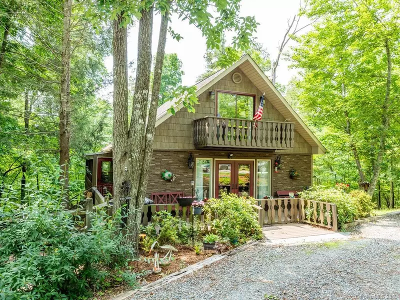 183 Sparrows WAY, Lake Lure, NC 28746