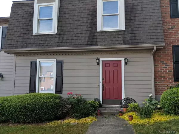 11 Sleepy Hollow LN #11, Swannanoa, NC 28778