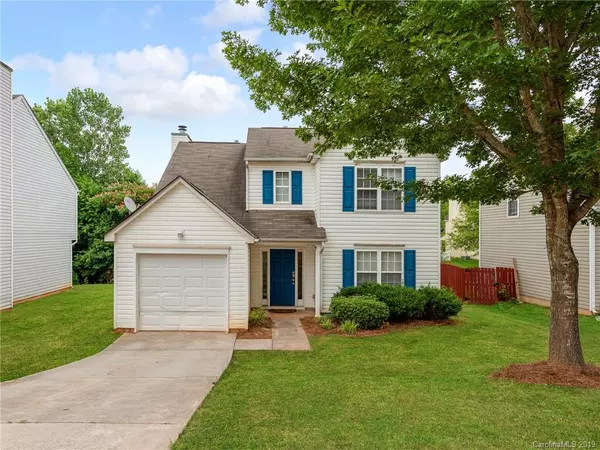 922 Grassy Patch LN, Charlotte, NC 28216