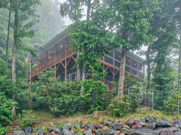 Maggie Valley, NC 28751,545 Wild Cat RUN