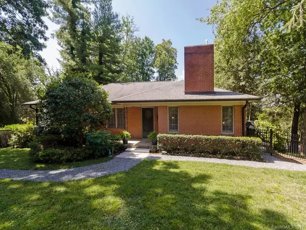 59 Westall AVE, Asheville, NC 28804