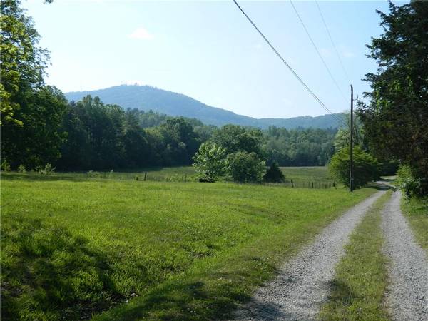 Lenoir, NC 28645,540-D Lower Creek DR