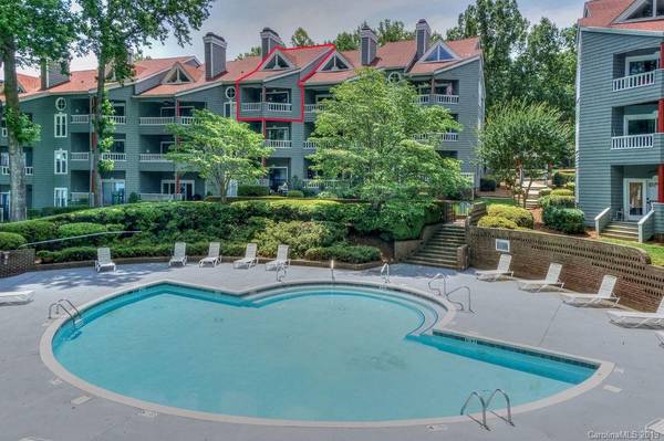 327 Northwest DR #327, Davidson, NC 28036