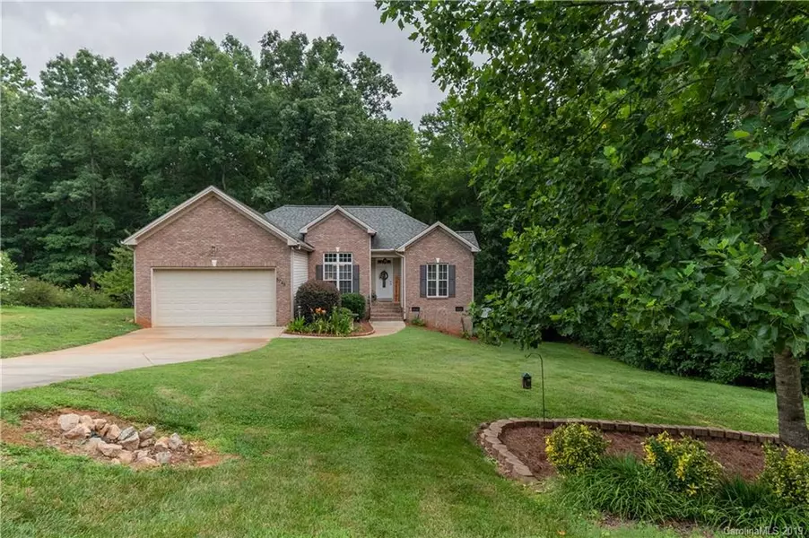 5749 Cedar Run DR, Denver, NC 28037