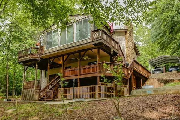 Lake Lure, NC 28746,350 Raleigh DR