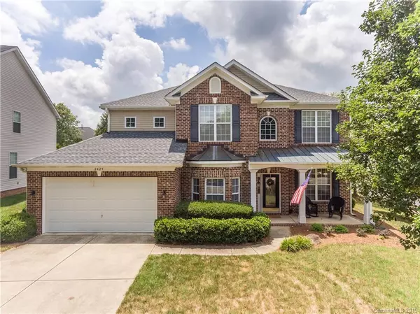 2429 Portstewart LN, Charlotte, NC 28270