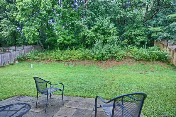 Fletcher, NC 28732,59 Yadkin RD