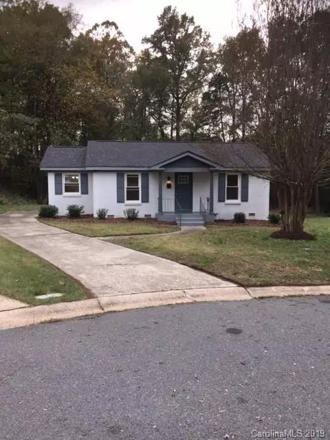 Charlotte, NC 28213,600 Dobson DR