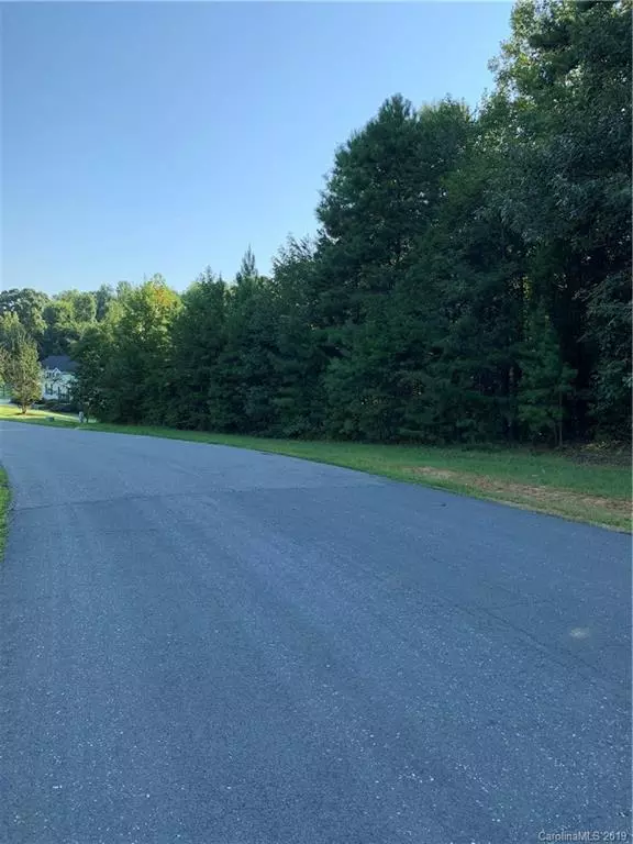 Mt Ulla, NC 28125,135 Mallardwood DR