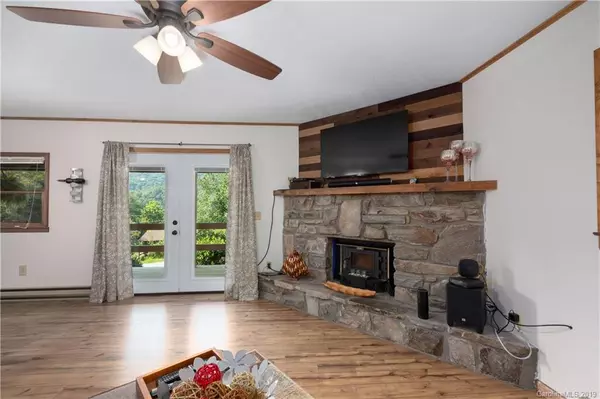 Maggie Valley, NC 28751,11 Crystalwood LN