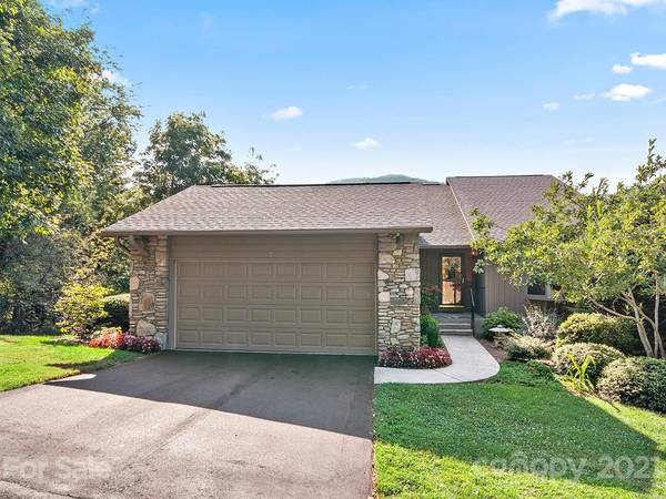 7 Ridgeview DR, Asheville, NC 28804