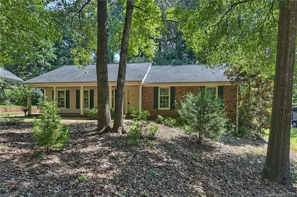 320 Neill Ridge RD, Matthews, NC 28105