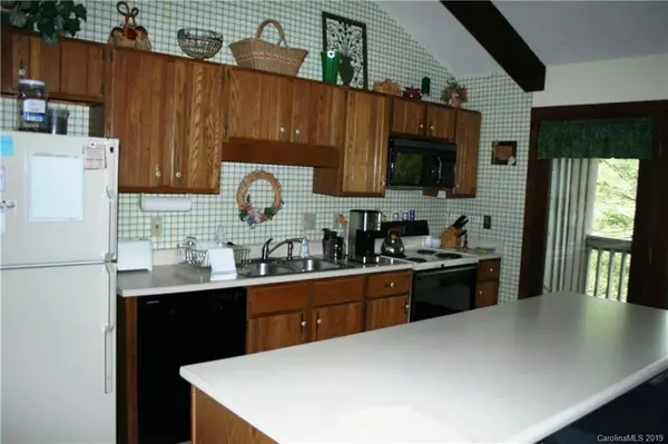 Mars Hill, NC 28754,901 Eagles Nest CT #901