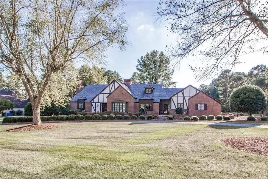 510 Saint Andrews RD, Statesville, NC 28625