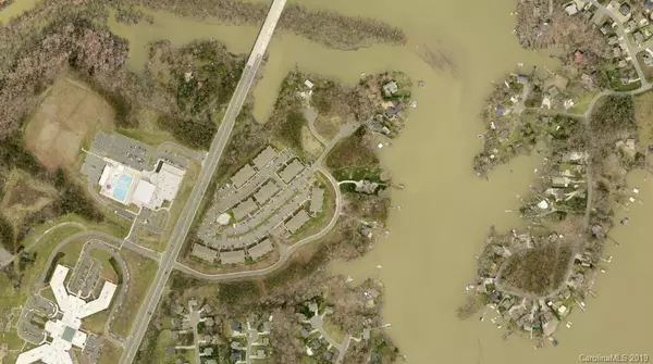 Lake Wylie, SC 29710,2129 Salem DR #5