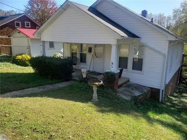 217 Evans ST, Morganton, NC 28655