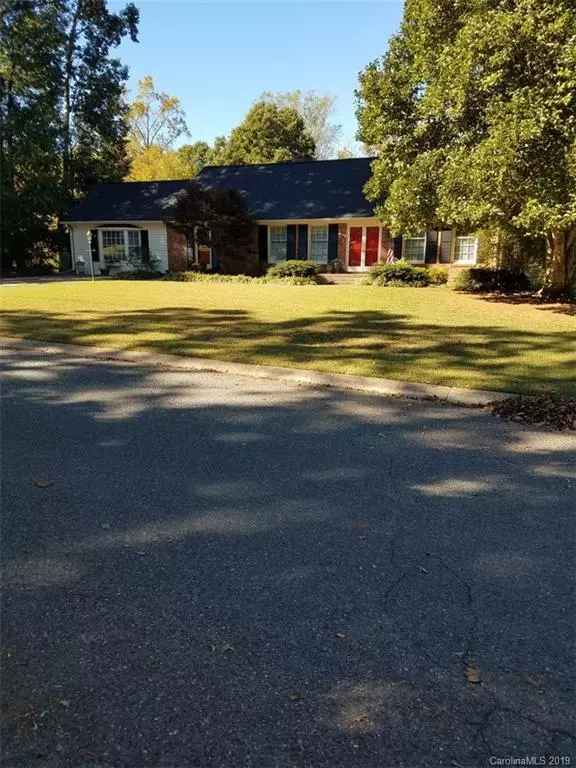 Shelby, NC 28150,214 Windsor DR