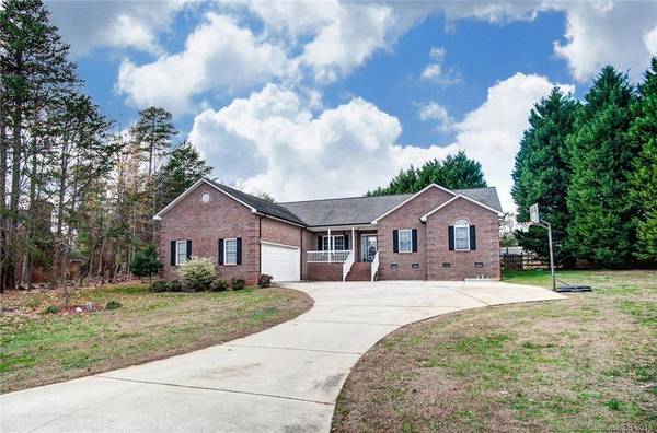 3195 Lake Shore RD, Denver, NC 28037