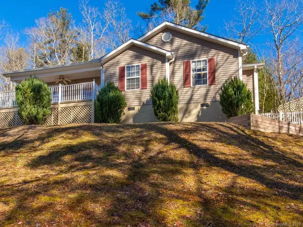 Hendersonville, NC 28739,17 Majestic TRCE