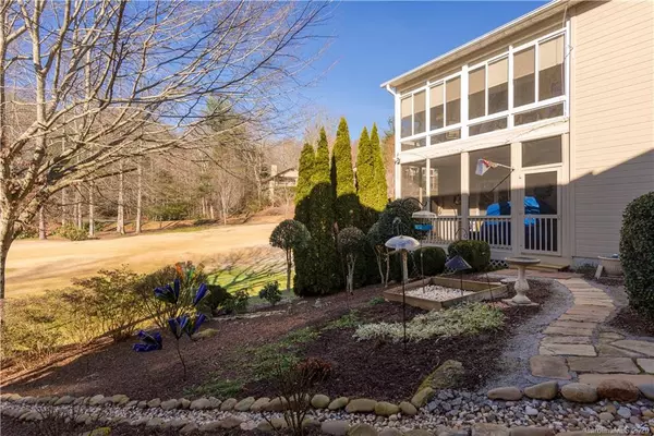 Hendersonville, NC 28739,45 Putter CT #132