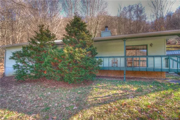 369 Rocky Top RD, Maggie Valley, NC 28751