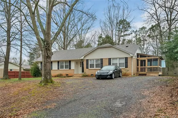 Fort Mill, SC 29715,114 Fox Run DR