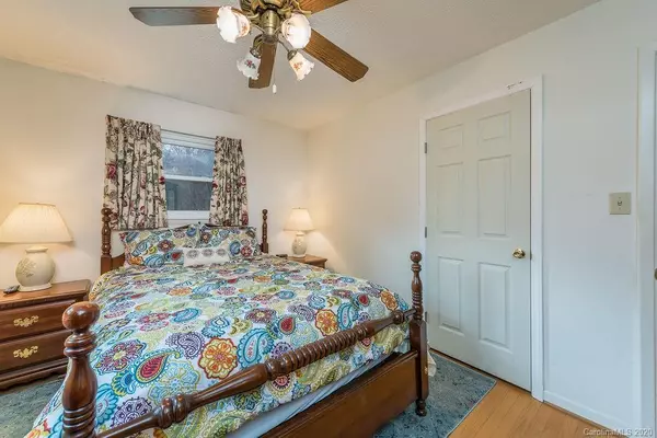 Swannanoa, NC 28778,205 Rowland RD