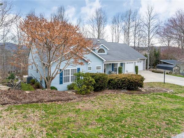 Hendersonville, NC 28792,84 Red Cedar DR