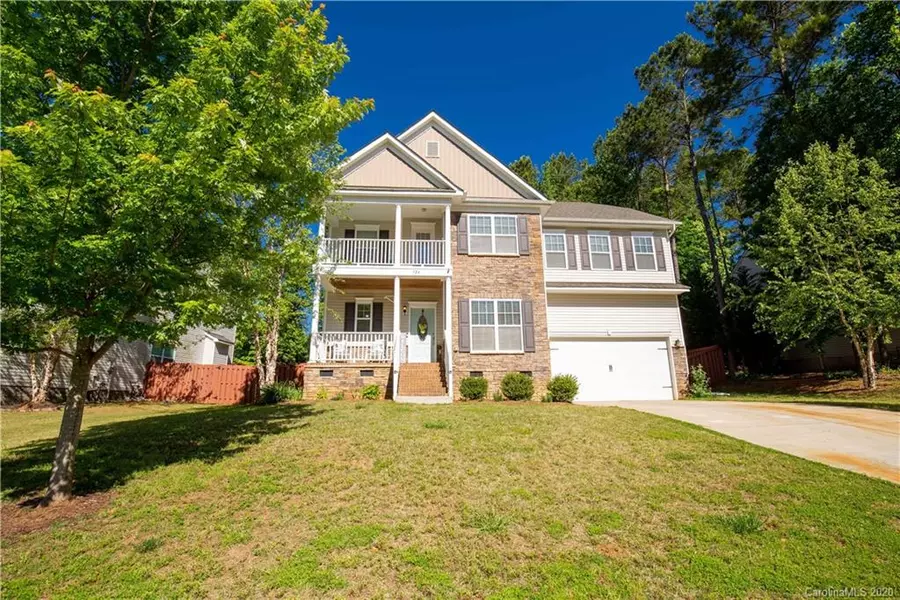 324 Windy Pine DR, Lake Wylie, SC 29710