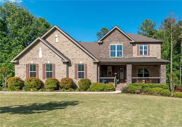 160 Leaning Tower DR, Mooresville, NC 28117