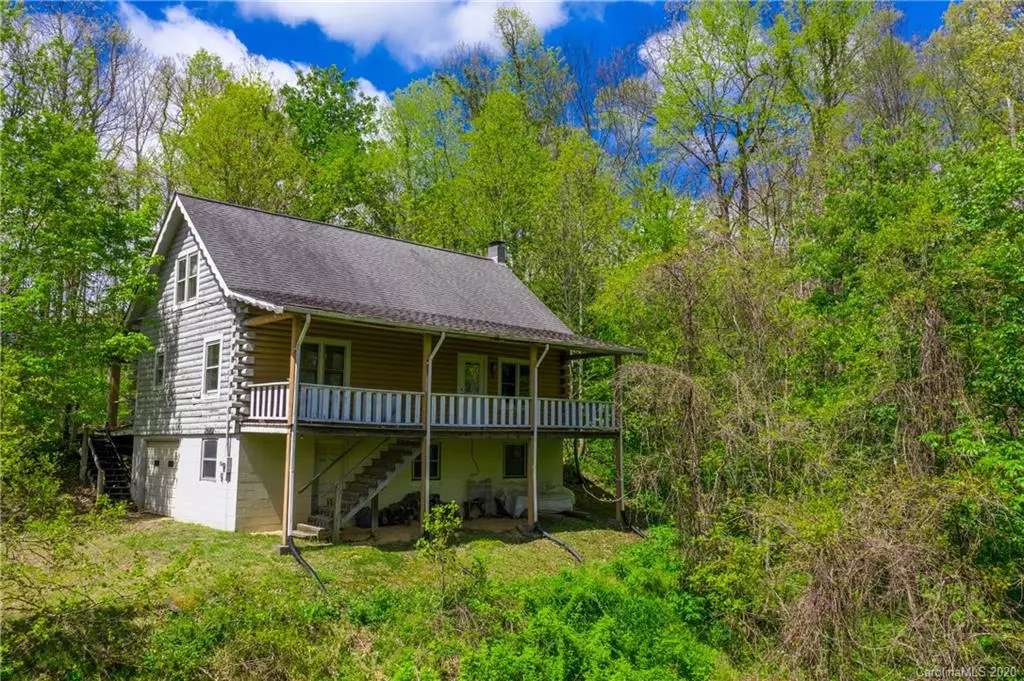 Spruce Pine, NC 28777,238 Lucerne Strasse RD