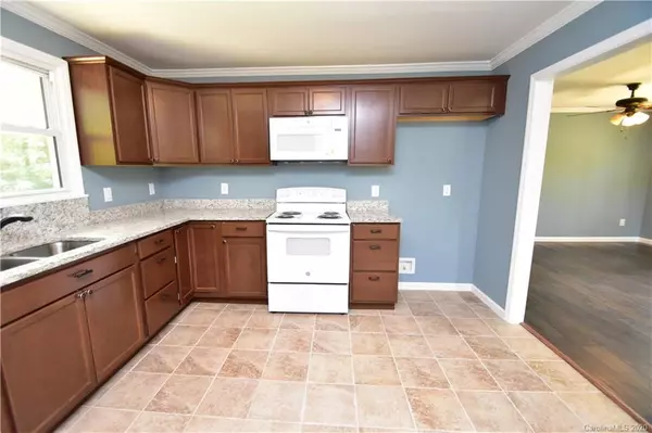 Gastonia, NC 28052,389 Carson DR