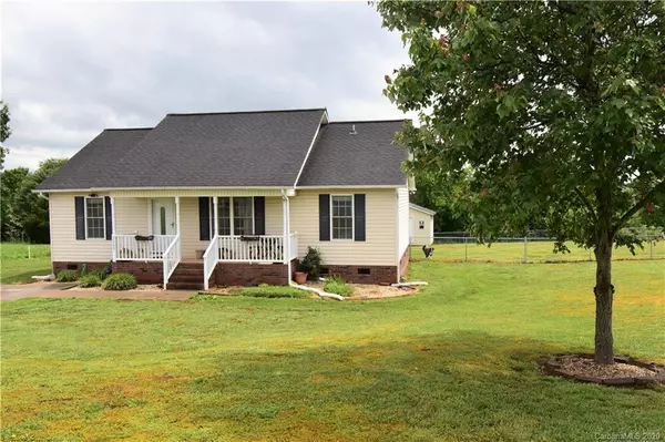 Vale, NC 28168,3929 Whitetail LN