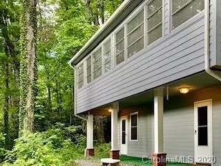 45 Last Resort RD, Black Mountain, NC 28711