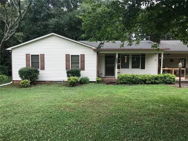 404 Lincolnview RD, Lincolnton, NC 28092