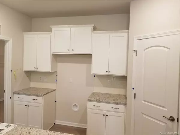 Mooresville, NC 28115,123 Goodleigh LN #13