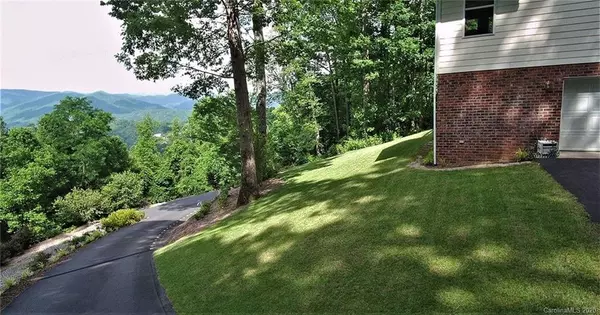 Cullowhee, NC 28723,953 Cave Springs RD