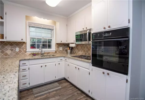 Gastonia, NC 28054,1008 Creekbriar AVE